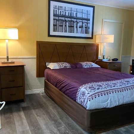 Pine Ridge Motel Timmins Extérieur photo