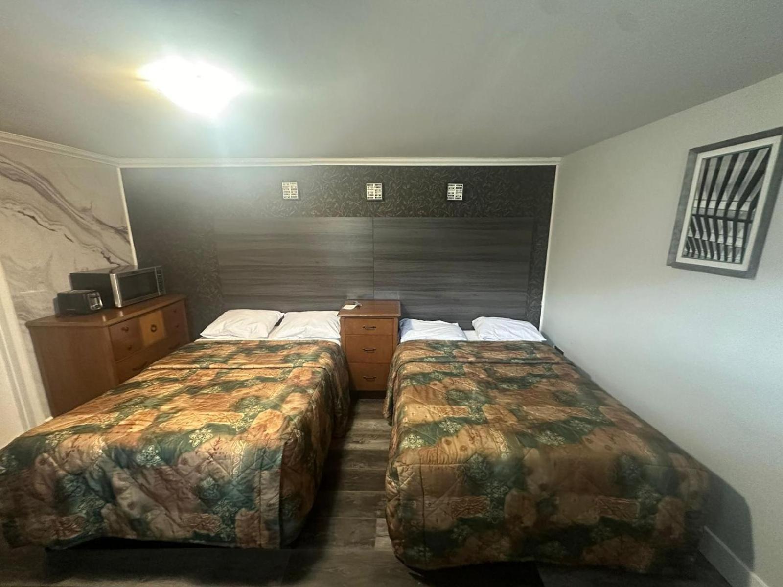Pine Ridge Motel Timmins Extérieur photo
