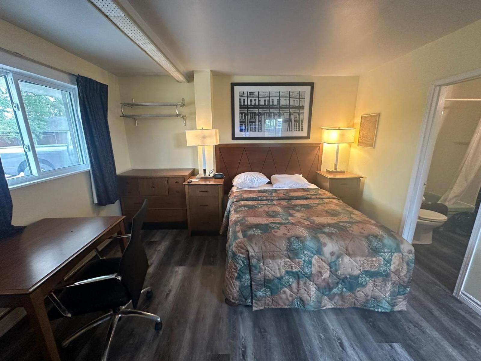 Pine Ridge Motel Timmins Extérieur photo