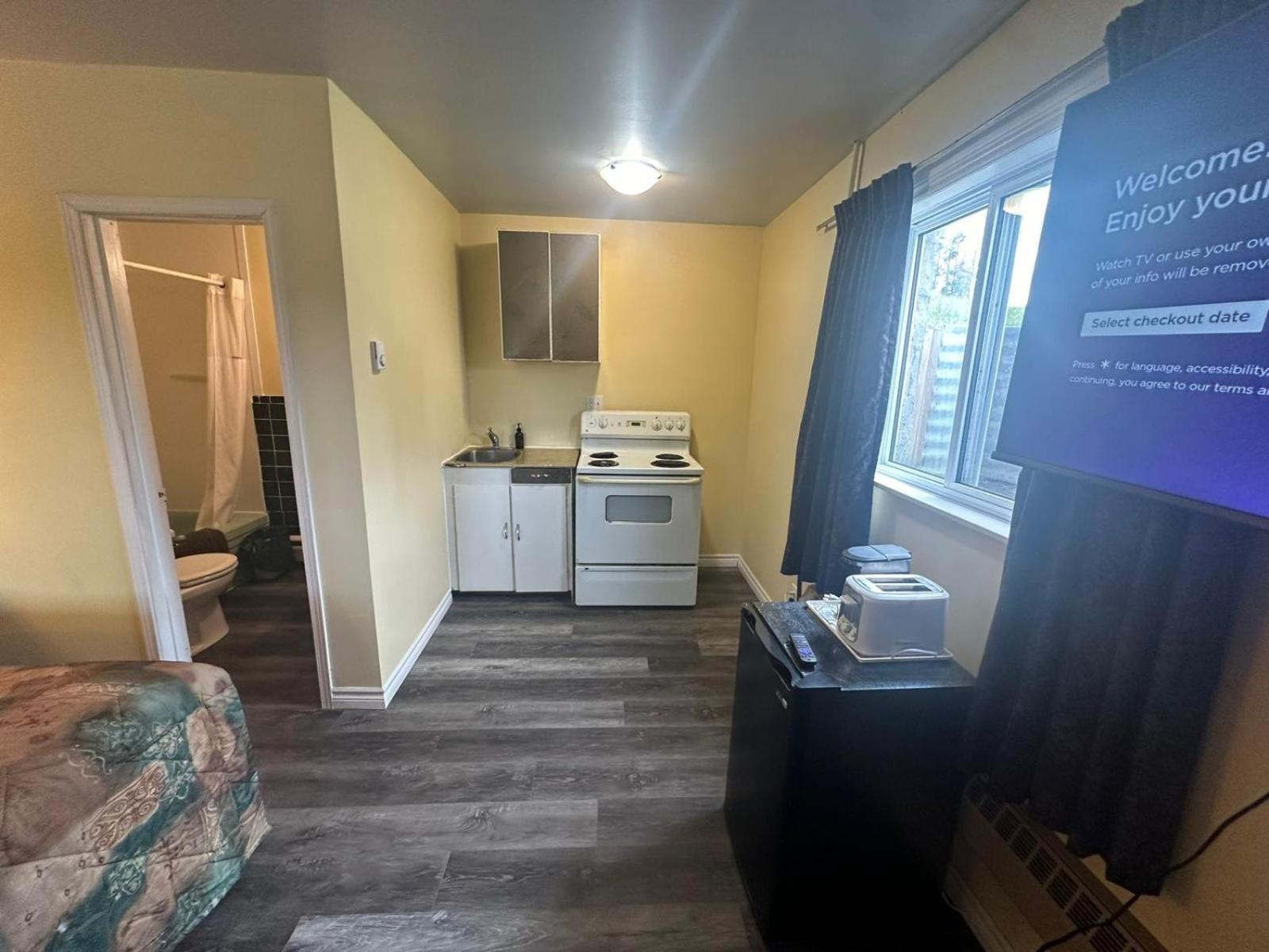 Pine Ridge Motel Timmins Extérieur photo